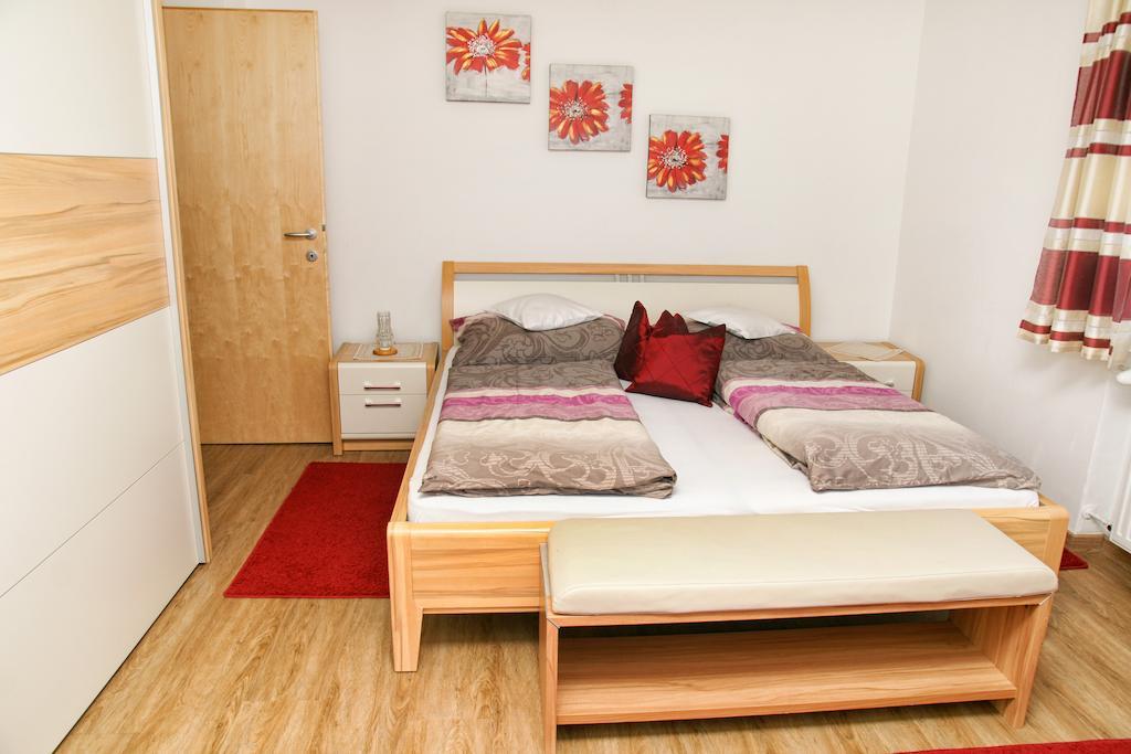 Haus Gabriela Hotel Itter Phòng bức ảnh