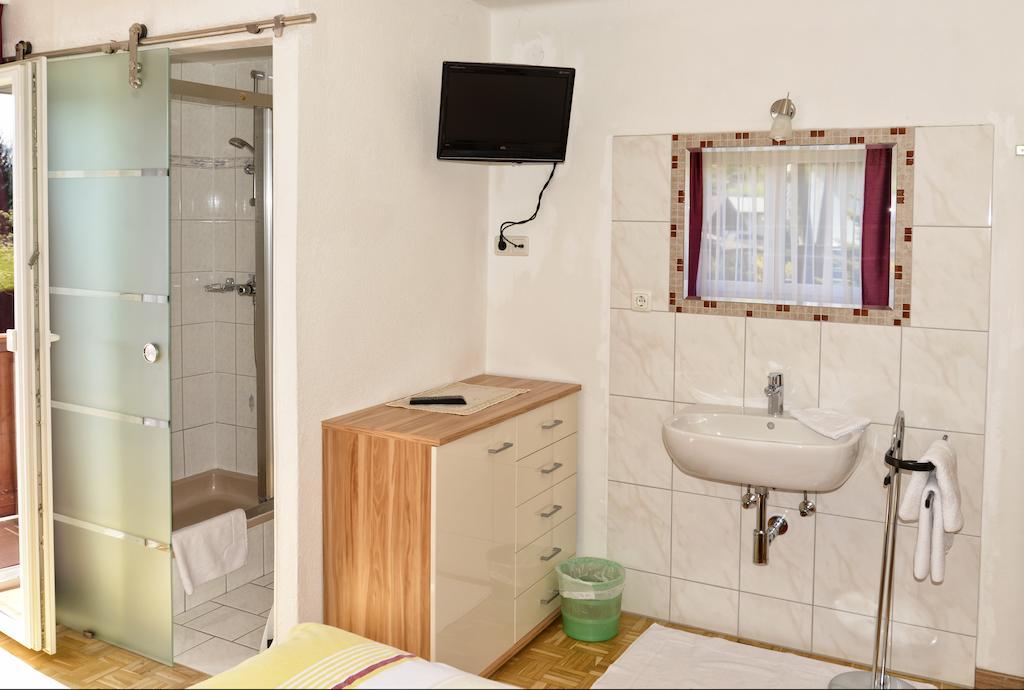 Haus Gabriela Hotel Itter Phòng bức ảnh
