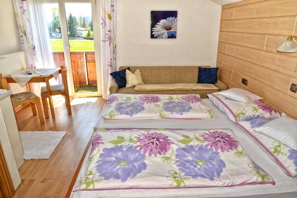 Haus Gabriela Hotel Itter Phòng bức ảnh
